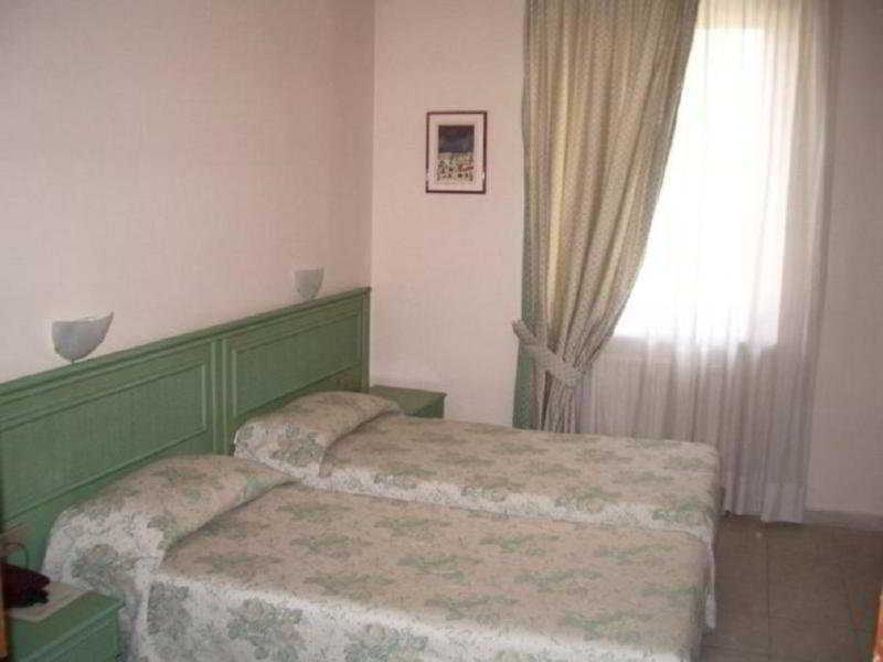 Hotel Villa Molinari Collecchio Luaran gambar