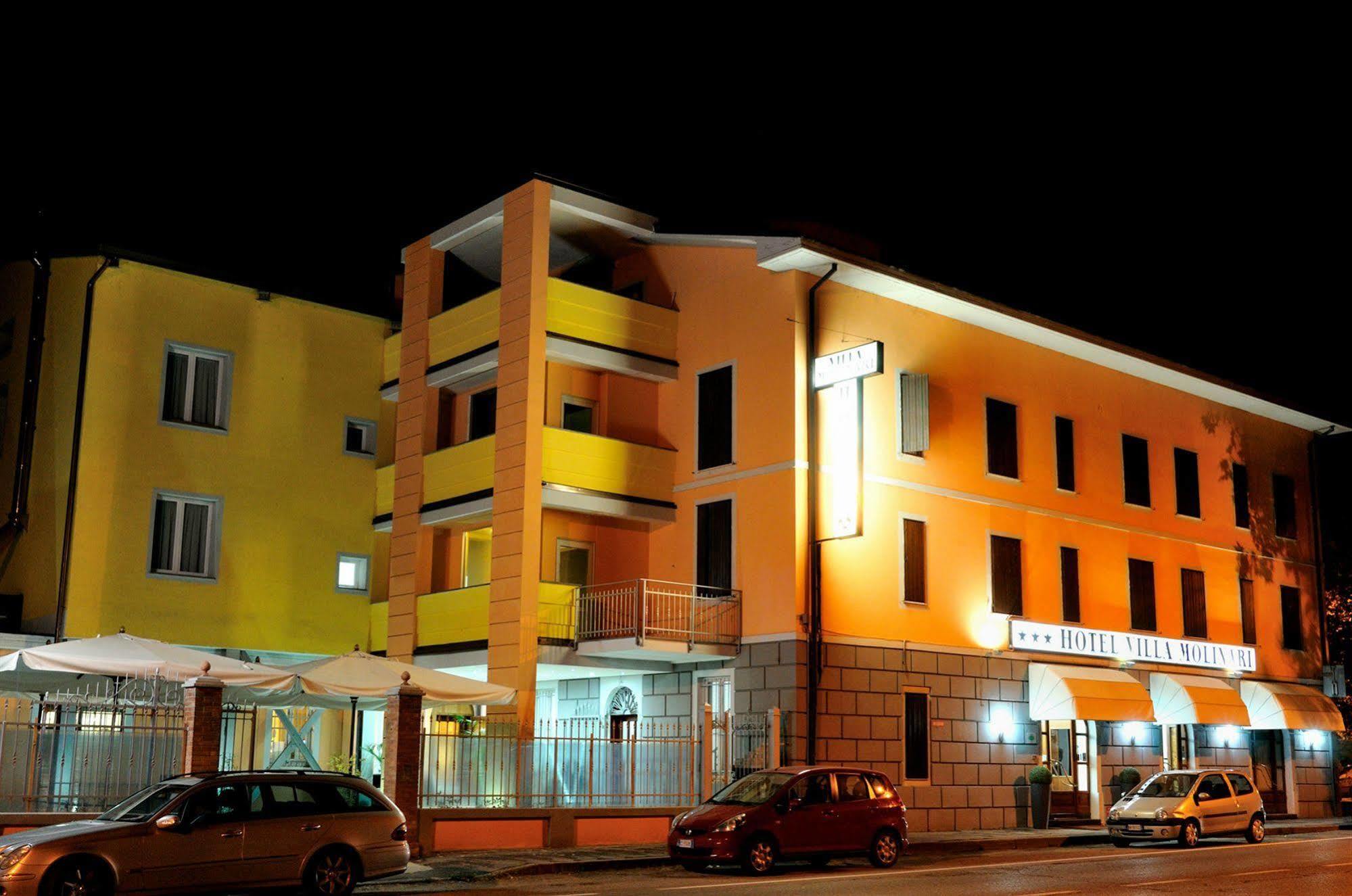 Hotel Villa Molinari Collecchio Luaran gambar